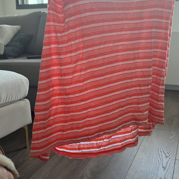 GUESS TANK TOP - Picture 4 of 6